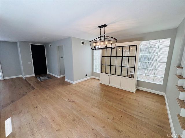 518 Goldenwest, Huntington Beach, CA 92648