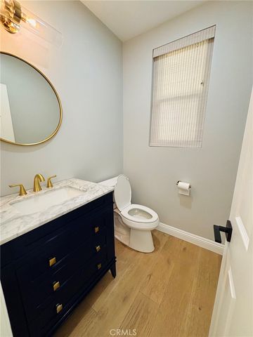 518 Goldenwest, Huntington Beach, CA 92648