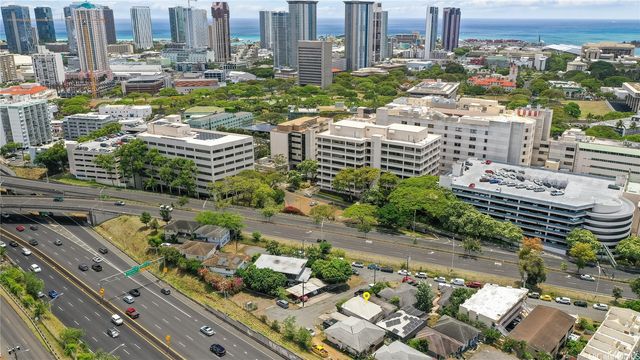 1506 Frear Street A, Honolulu, HI 96813