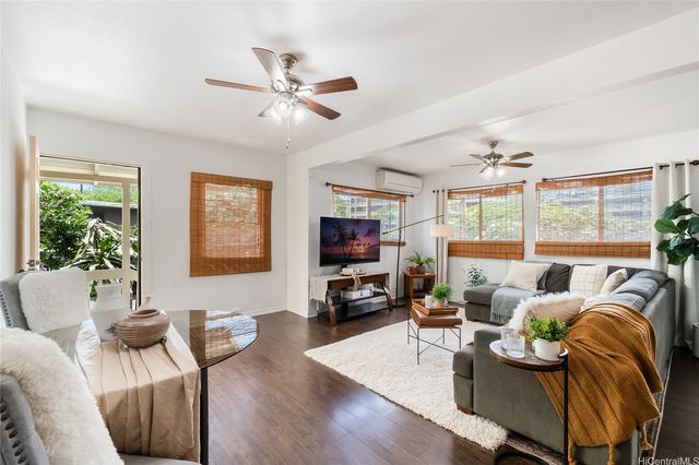 1506 Frear Street A, Honolulu, HI 96813