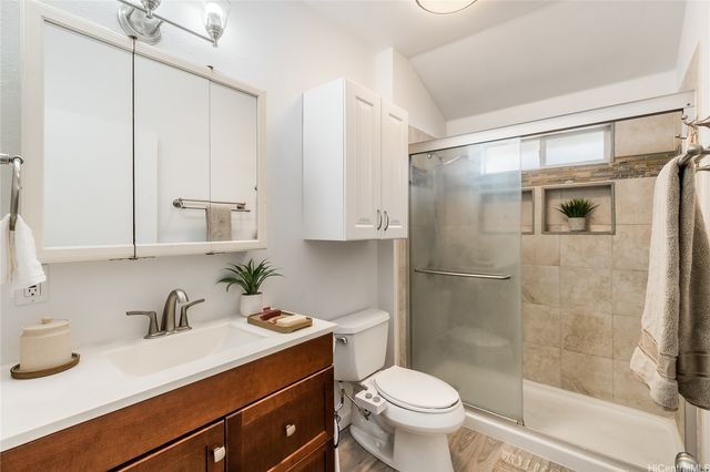 1506 Frear Street A, Honolulu, HI 96813