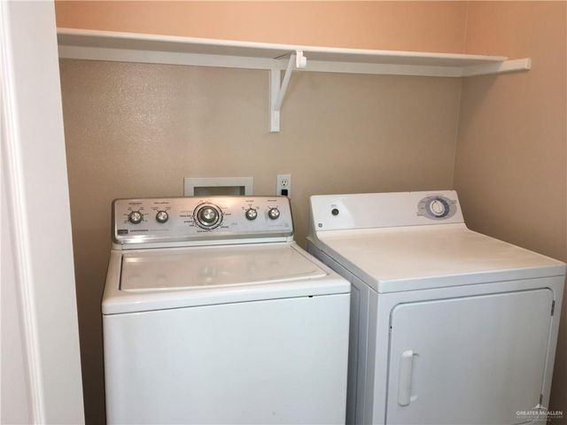 3110 E Diamondhead Avenue B, Alton, TX 78573