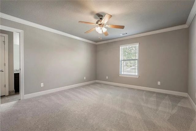 3905 SW Capstone Avenue, Bentonville, AR 72712