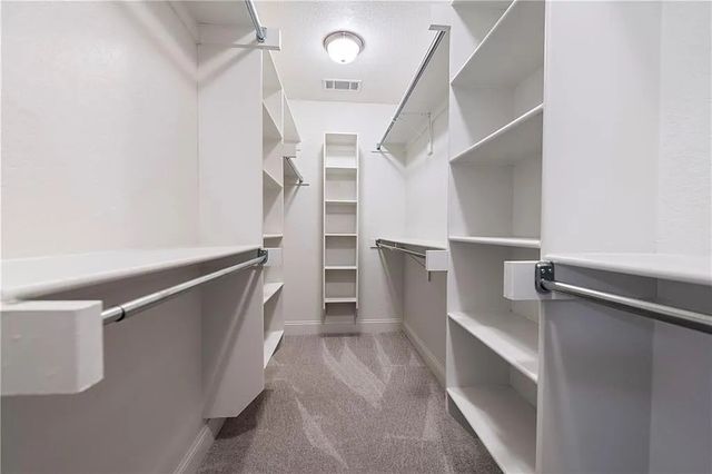 3905 SW Capstone Avenue, Bentonville, AR 72712