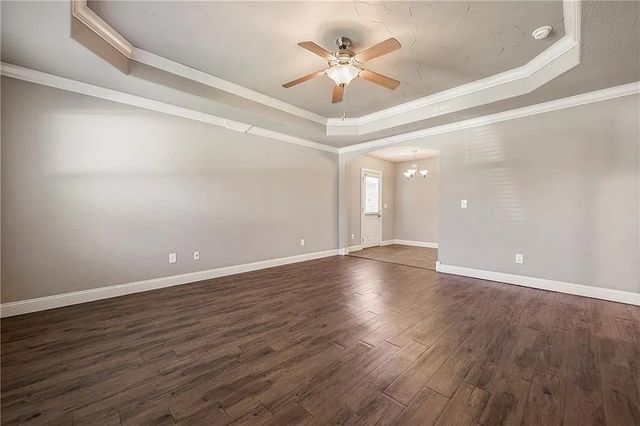 3905 SW Capstone Avenue, Bentonville, AR 72712