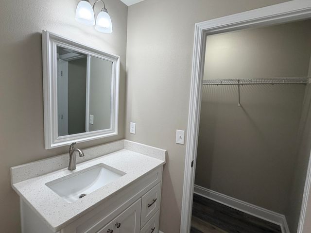 5302 Kervin Road, Crestview, FL 32539