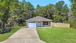 5302 Kervin Road, Crestview, FL 32539