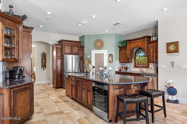 23840 Martingale Way, Tehachapi, CA 93561