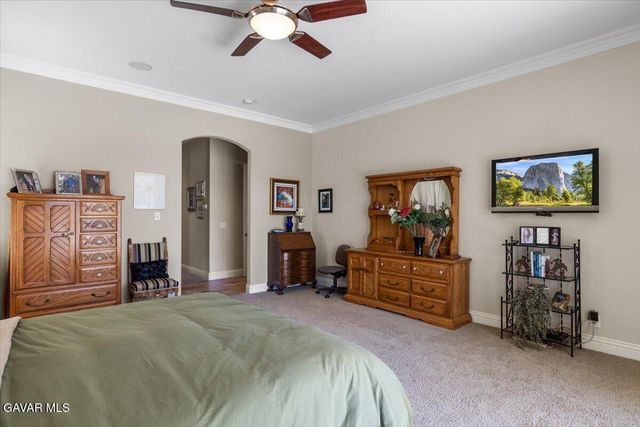 23840 Martingale Way, Tehachapi, CA 93561