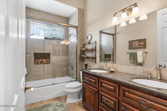 23840 Martingale Way, Tehachapi, CA 93561