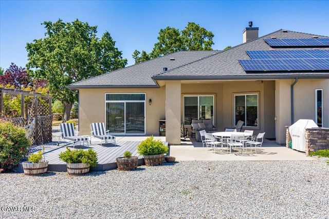 23840 Martingale Way, Tehachapi, CA 93561