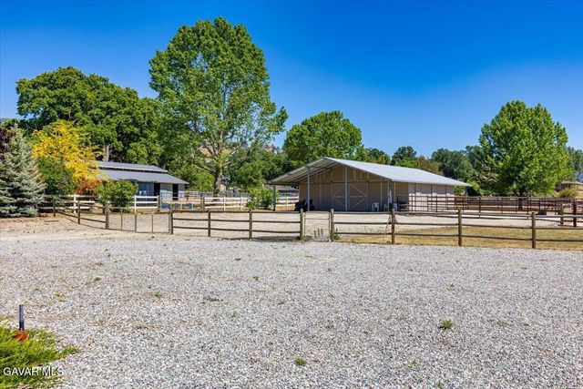 23840 Martingale Way, Tehachapi, CA 93561