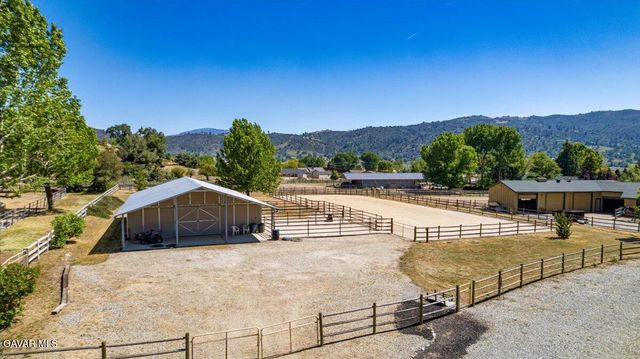 23840 Martingale Way, Tehachapi, CA 93561