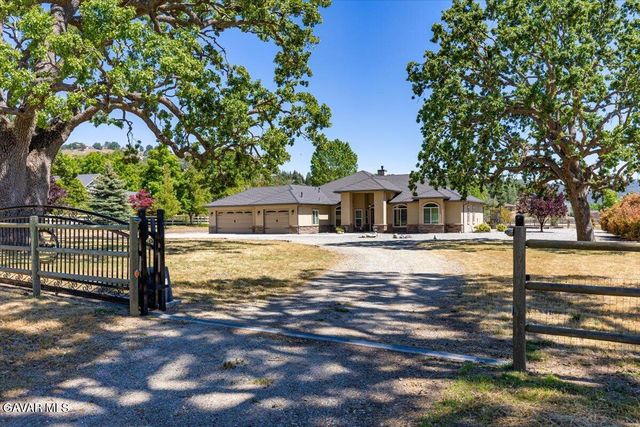 23840 Martingale Way, Tehachapi, CA 93561