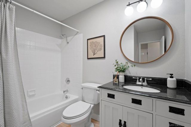 3763 Udall St 404, San Diego, CA 92107