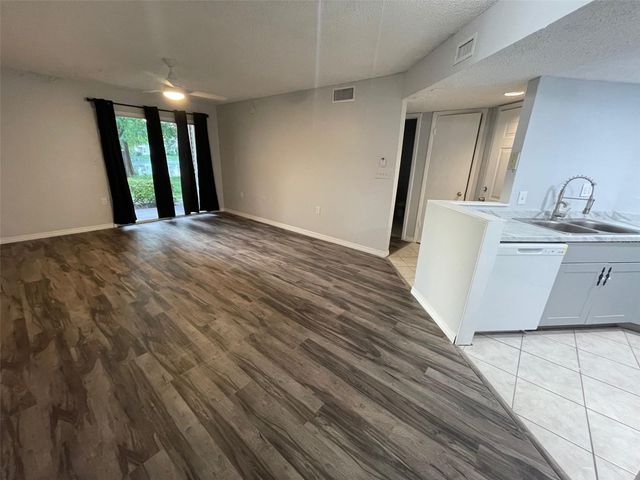 1964 LAKE ATRIUMS CIRCLE 154, Orlando, FL 32839