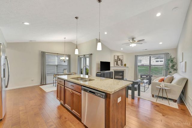 717 Villa Court, Trenton, OH 45067