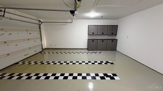 717 Villa Court, Trenton, OH 45067