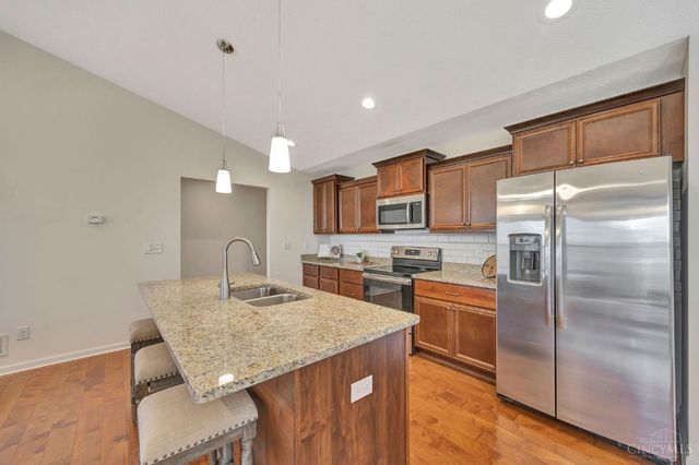 717 Villa Court, Trenton, OH 45067