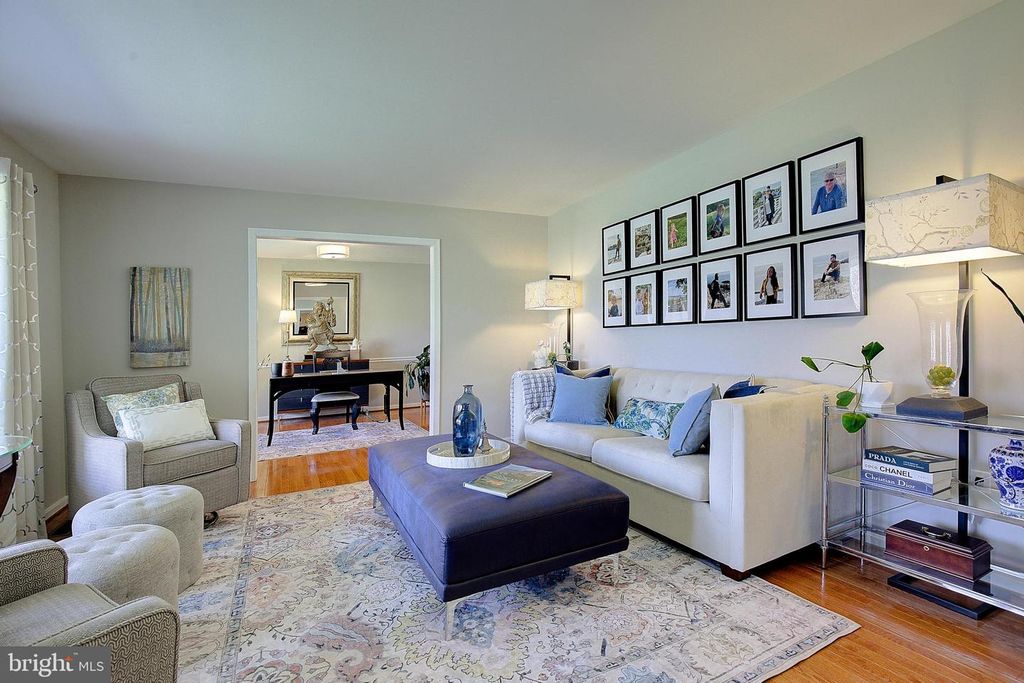 Image 11 of property listing at 3050 HICKORY RIDGE RD, Dunkirk, MD 20754