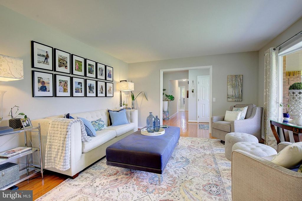 Image 13 of property listing at 3050 HICKORY RIDGE RD, Dunkirk, MD 20754