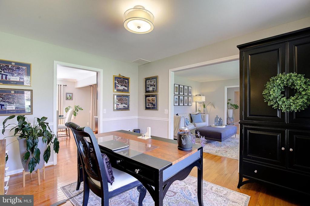 Image 16 of property listing at 3050 HICKORY RIDGE RD, Dunkirk, MD 20754