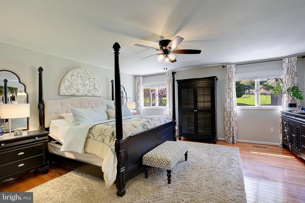 Image 20 of property listing at 3050 HICKORY RIDGE RD, Dunkirk, MD 20754