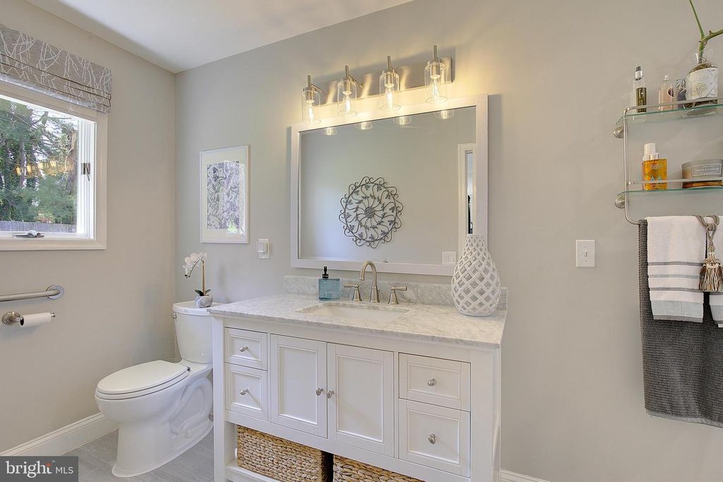 Image 26 of property listing at 3050 HICKORY RIDGE RD, Dunkirk, MD 20754