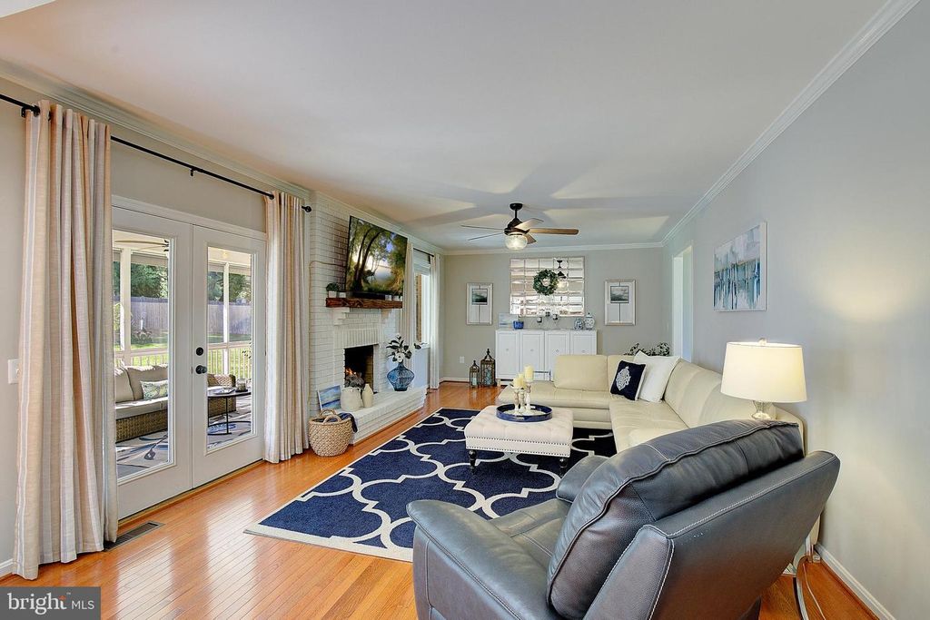 Image 33 of property listing at 3050 HICKORY RIDGE RD, Dunkirk, MD 20754