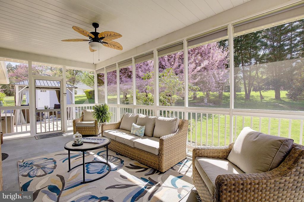 Image 47 of property listing at 3050 HICKORY RIDGE RD, Dunkirk, MD 20754