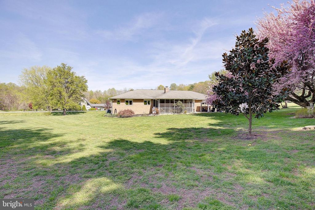 Image 55 of property listing at 3050 HICKORY RIDGE RD, Dunkirk, MD 20754