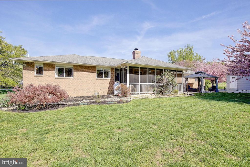 Image 58 of property listing at 3050 HICKORY RIDGE RD, Dunkirk, MD 20754