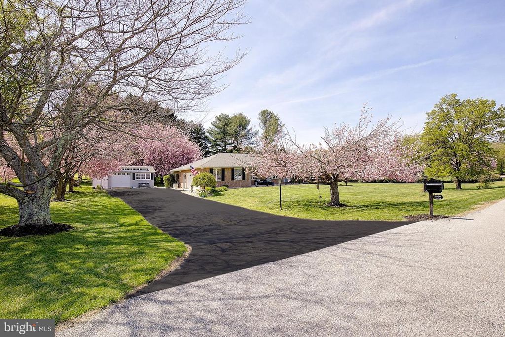 Image 66 of property listing at 3050 HICKORY RIDGE RD, Dunkirk, MD 20754