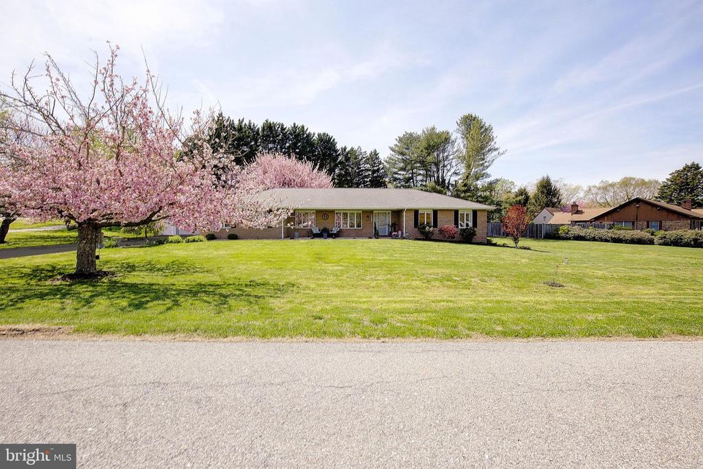 Image 71 of property listing at 3050 HICKORY RIDGE RD, Dunkirk, MD 20754