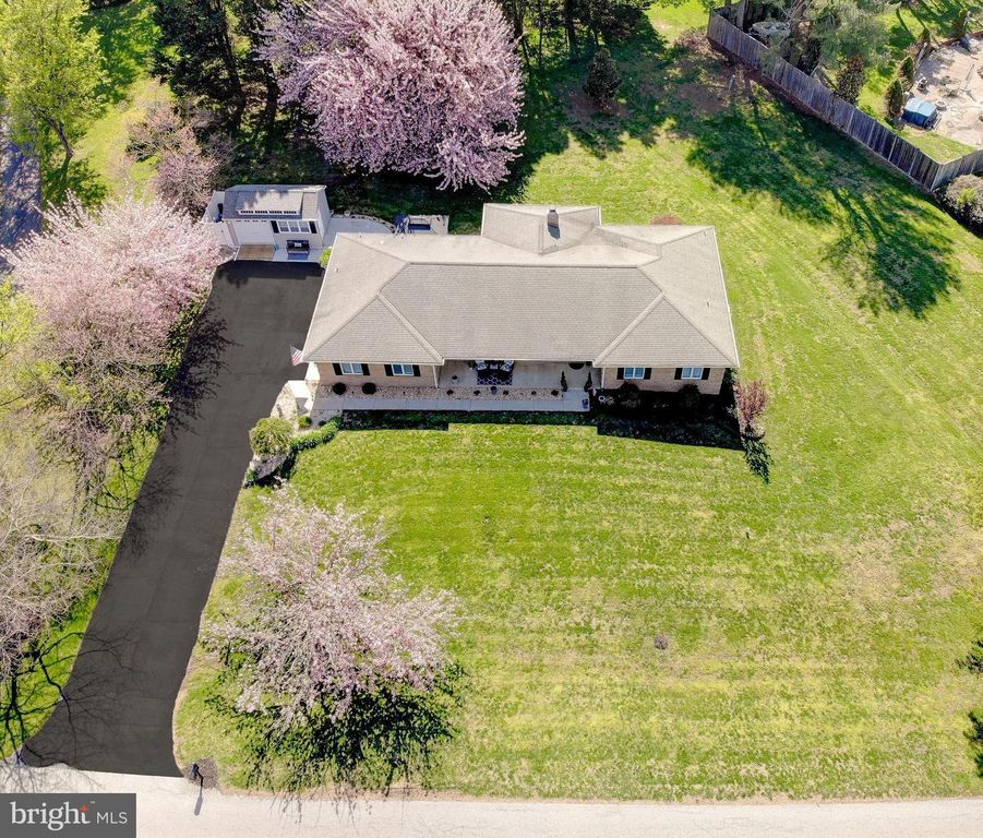 Image 76 of property listing at 3050 HICKORY RIDGE RD, Dunkirk, MD 20754