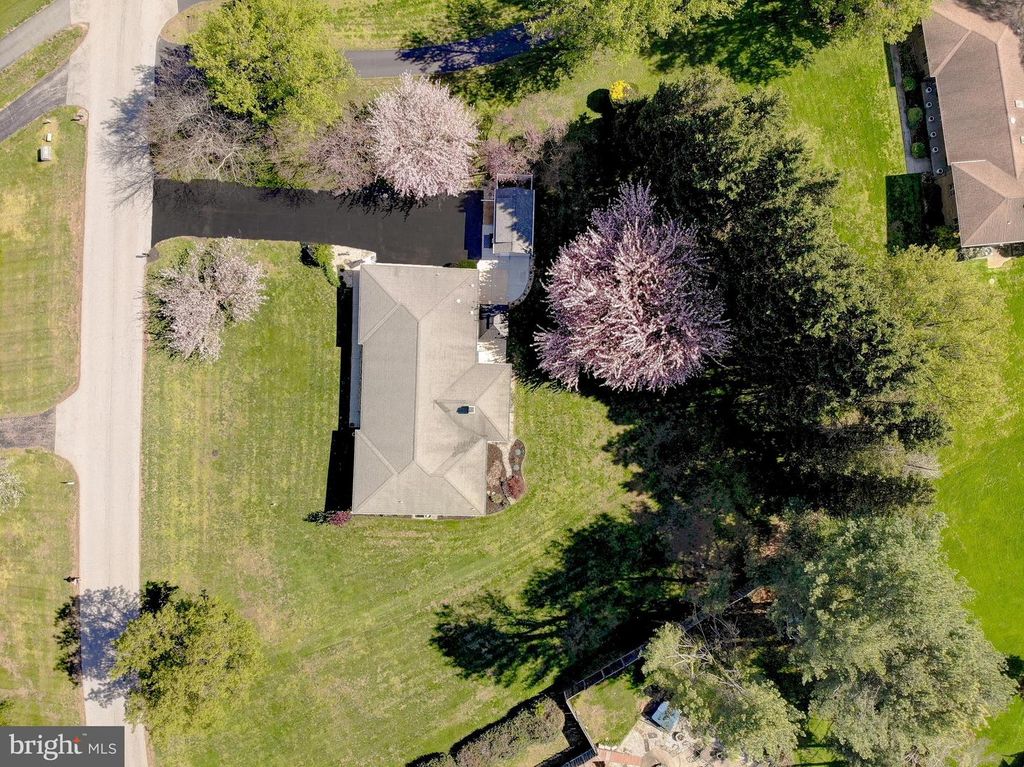 Image 77 of property listing at 3050 HICKORY RIDGE RD, Dunkirk, MD 20754