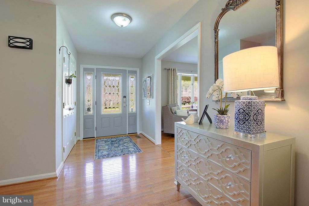 Image 9 of property listing at 3050 HICKORY RIDGE RD, Dunkirk, MD 20754