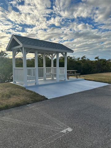 455 ALT 19 S 228, Palm Harbor, FL 34683