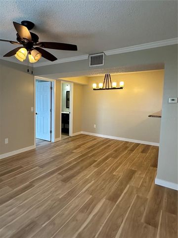 455 ALT 19 S 228, Palm Harbor, FL 34683