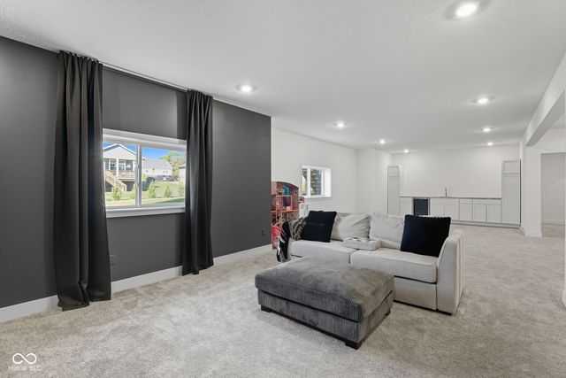 11420 Gammel Place, Fishers, IN 46040