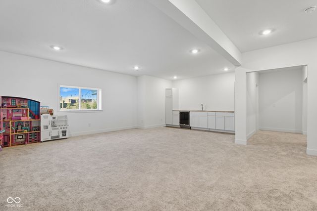 11420 Gammel Place, Fishers, IN 46040