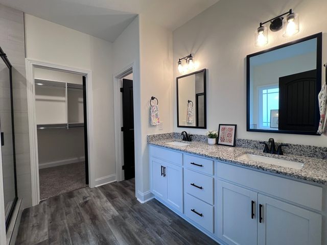 848 Burley Barn Rd, Clarksville, TN 37042