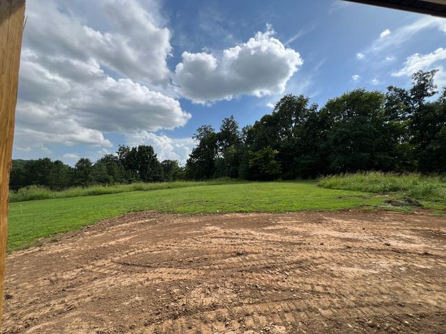 848 Burley Barn Rd, Clarksville, TN 37042