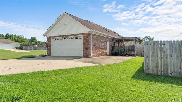 6527 Hibiscus, Northport, AL 35473