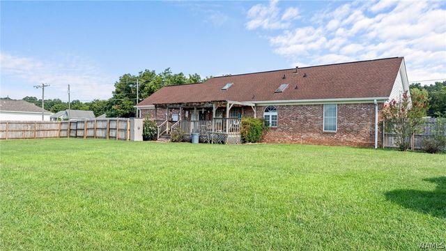 6527 Hibiscus, Northport, AL 35473