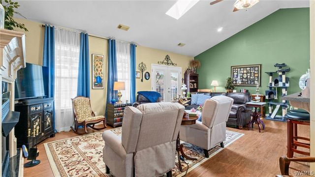 6527 Hibiscus, Northport, AL 35473