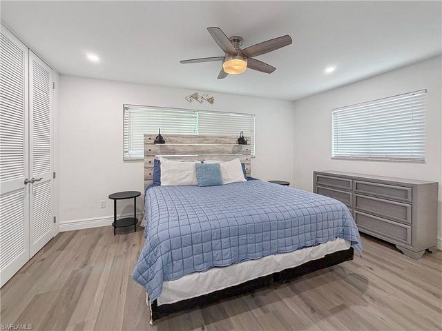 1265 Pompei LN, Naples, FL 34103