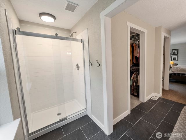 27721 SE 468th Street, Enumclaw, WA 98022