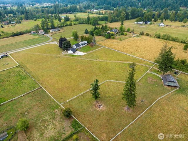 27721 SE 468th Street, Enumclaw, WA 98022