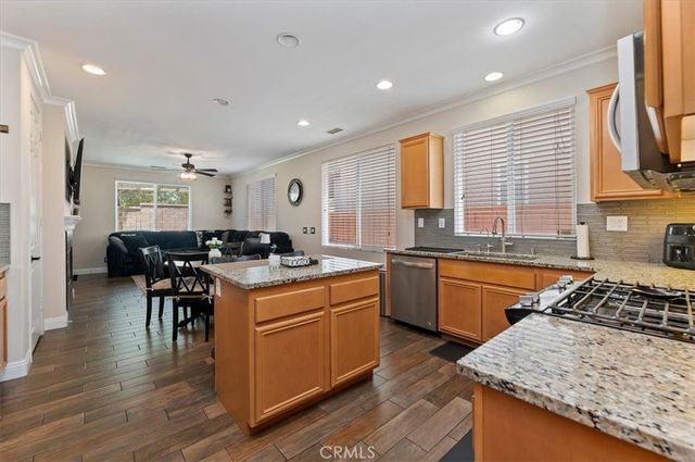 37022 Meadow Brook Way, Beaumont, CA 92223